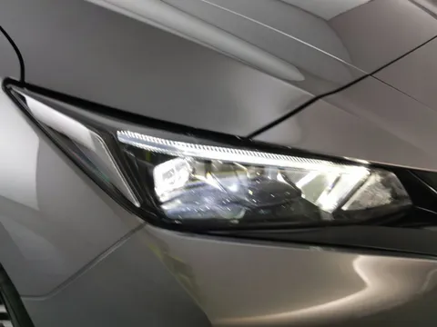 Thumbnail image for the Nissan LEAF 59kWh e+ Tekna