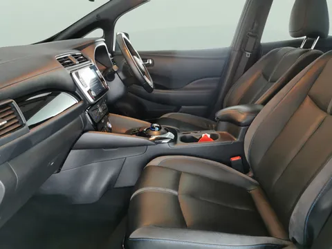 Thumbnail image for the Nissan LEAF 59kWh e+ Tekna