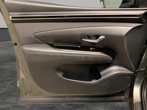 Thumbnail image for the Hyundai Tucson 1.6 h T-GDi Premium