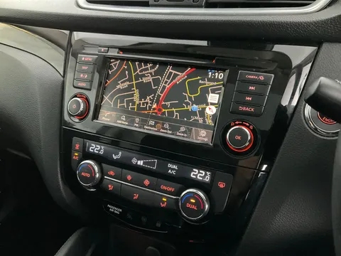 Thumbnail image for the Nissan Qashqai 1.3 DIG-T N-Connecta