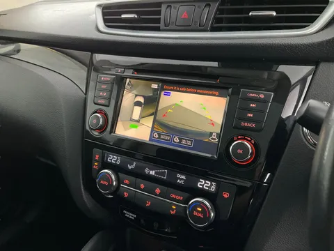 Thumbnail image for the Nissan Qashqai 1.3 DIG-T N-Connecta