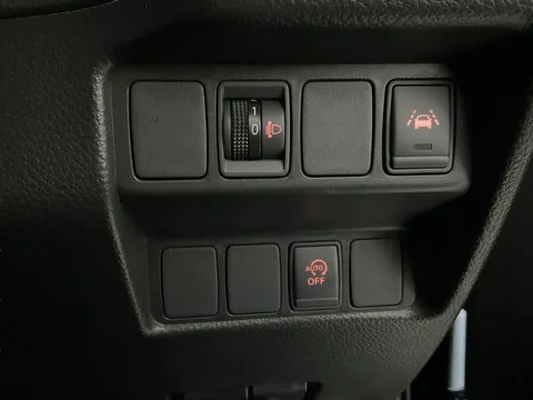 Thumbnail image for the Nissan Qashqai 1.3 DIG-T N-Connecta