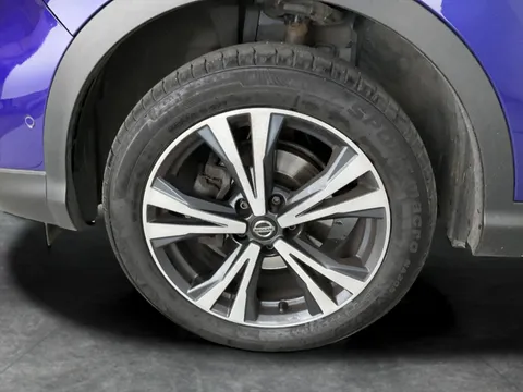 Thumbnail image for the Nissan Qashqai 1.3 DIG-T N-Connecta
