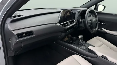 Thumbnail image for the Lexus Ux 2.0 250h F Sport Design    E-CVT