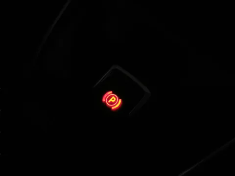 Thumbnail image for the Vauxhall Grandland X 1.2 Turbo SRi Nav