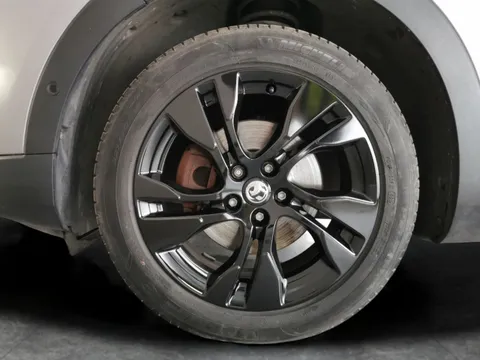 Thumbnail image for the Vauxhall Grandland X 1.2 Turbo SRi Nav