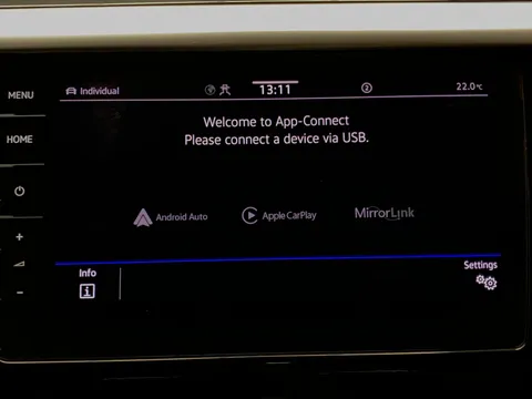 Thumbnail image for the Volkswagen Arteon 1.4 TSI 13kWh R-Line Shooting Brake  Plug-in  DSG