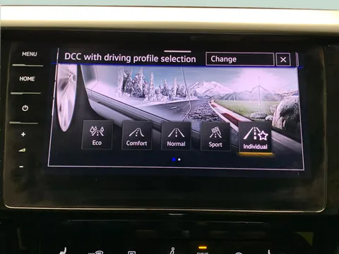 Thumbnail image for the Volkswagen Arteon 1.4 TSI 13kWh R-Line Shooting Brake  Plug-in  DSG