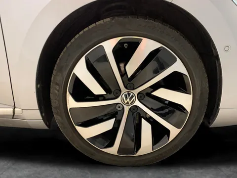 Thumbnail image for the Volkswagen Arteon 1.4 TSI 13kWh R-Line Shooting Brake  Plug-in  DSG