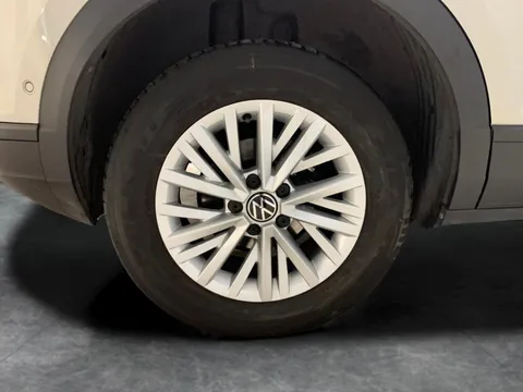 Thumbnail image for the Volkswagen T-Roc 1.5 TSI Life