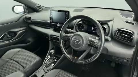 Thumbnail image for the Toyota Yaris 1.5 VVT-h Dynamic    E-CVT