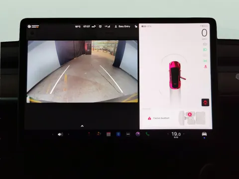 Thumbnail image for the Tesla Model Y (Dual Motor) Long Range   4WDE