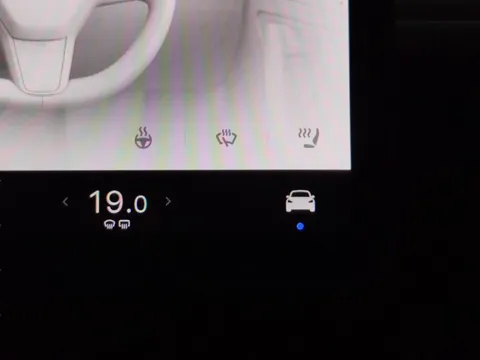 Thumbnail image for the Tesla Model Y (Dual Motor) Long Range   4WDE
