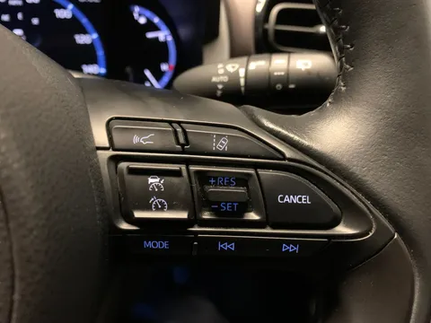Thumbnail image for the Toyota Yaris Cross 1.5 VVT-h Excel    E-CVT