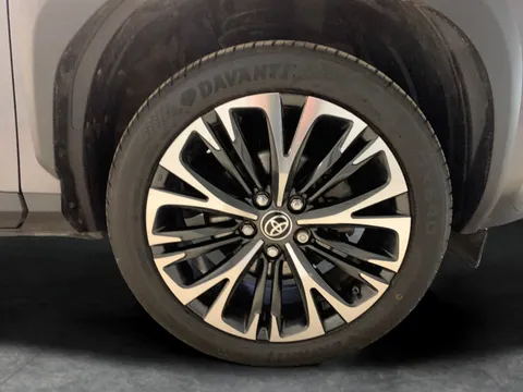 Thumbnail image for the Toyota Yaris Cross 1.5 VVT-h Excel    E-CVT
