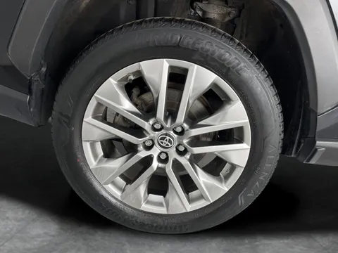 Thumbnail image for the Toyota RAV4 2.5 VVT-h GPF Excel    CVT 4WD