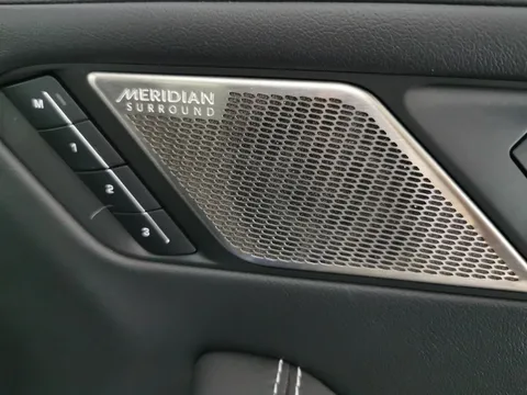 Thumbnail image for the Jaguar I-Pace 400 90kWh HSE   4WD