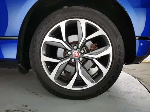 Thumbnail image for the Jaguar I-Pace 400 90kWh HSE   4WD
