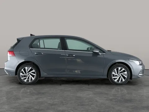 Thumbnail image for the Volkswagen Golf 1.4 TSI 13kWh Style   Plug-in  DSG