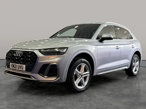 Thumbnail image for the Audi Q5 2.0 TDI 40 S line   S Tronic quattro