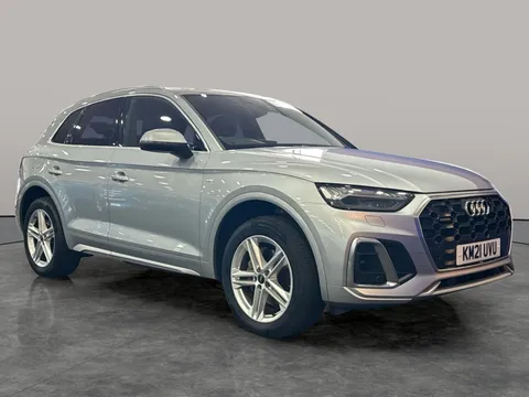 Thumbnail image for the Audi Q5 2.0 TDI 40 S line   S Tronic quattro