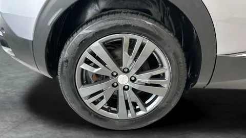 Thumbnail image for the Peugeot 3008 1.2 PureTech GT   EAT