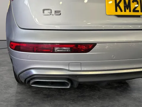 Thumbnail image for the Audi Q5 2.0 TDI 40 S line   S Tronic quattro