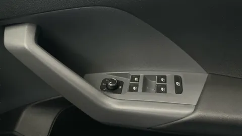 Thumbnail image for the Volkswagen T-Cross 1.0 TSI SEL   DSG