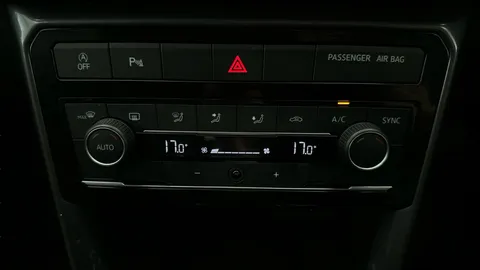 Thumbnail image for the Volkswagen T-Cross 1.0 TSI SEL   DSG
