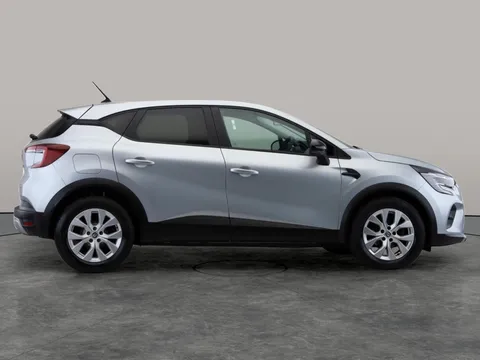 Thumbnail image for the Renault Captur 1.3 TCe Iconic Edition   EDC