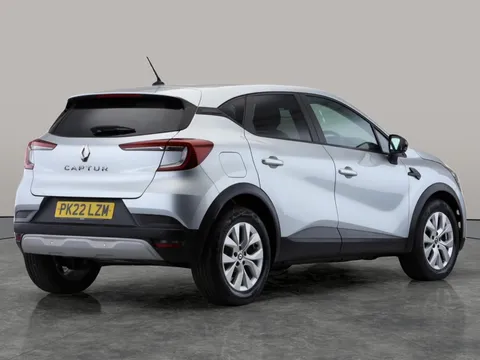 Thumbnail image for the Renault Captur 1.3 TCe Iconic Edition   EDC