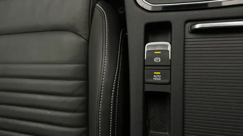 Thumbnail image for the Volkswagen Passat 1.4 TSI 13kWh GTE   Plug-in  DSG