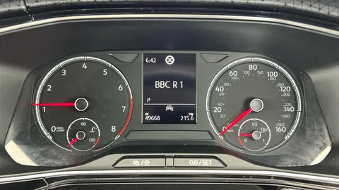 Thumbnail image for the Volkswagen T-Cross 1.0 TSI SEL