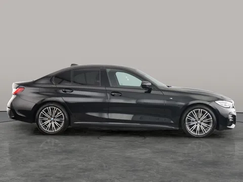 Thumbnail image for the BMW 3 Series 2.0 330i M Sport