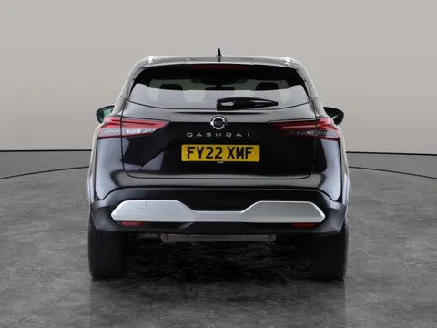 Thumbnail image for the Nissan Qashqai 1.3 DIG-T MHEV Tekna    XTRON