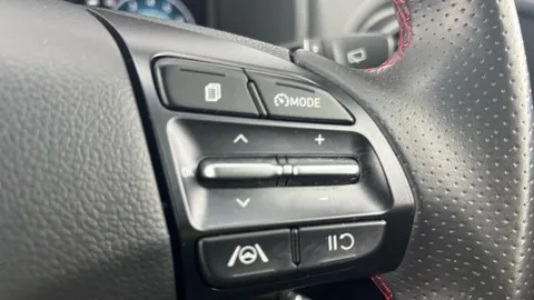 Thumbnail image for the Hyundai Kona 1.0 T-GDi MHEV N Line