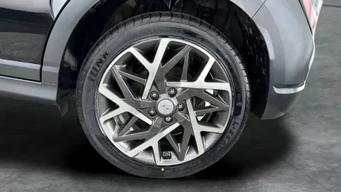 Thumbnail image for the Hyundai Kona 1.6 h-GDi Ultimate    DCT