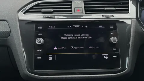Thumbnail image for the Volkswagen Tiguan 1.5 TSI R-Line   DSG