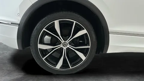 Thumbnail image for the Volkswagen Tiguan 1.5 TSI R-Line   DSG
