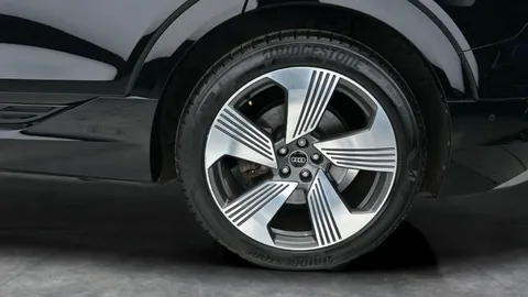 Thumbnail image for the Audi E-Tron 50 S line   quattro 71.2kWh (11kW Charger)