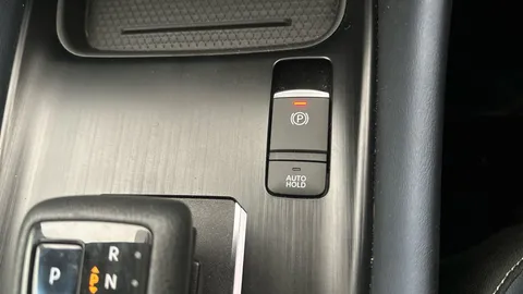 Thumbnail image for the Nissan Qashqai 1.3 DIG-T MHEV Tekna    XTRON