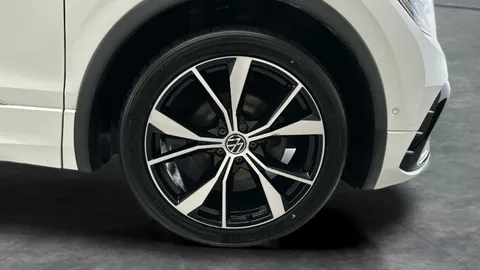 Thumbnail image for the Volkswagen Tiguan 1.5 TSI R-Line   DSG