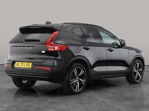 Thumbnail image for the Volvo XC40 1.5h T5 Twin Engine Recharge 10.7kWh R-Design   Plug-in