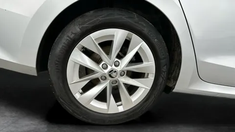 Thumbnail image for the Škoda Octavia 1.5 TSI ACT SE L