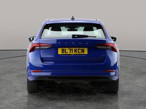 Thumbnail image for the Škoda Octavia 1.4 TSI iV 13kWh SE Technology   Plug-in  DSG