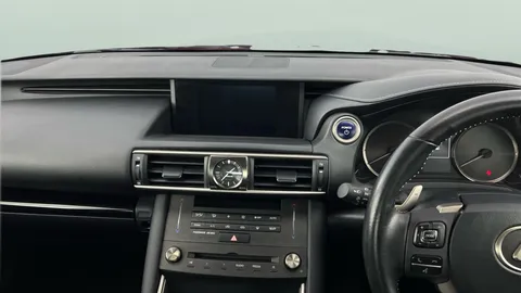 Thumbnail image for the Lexus Is 2.5 300h    E-CVT