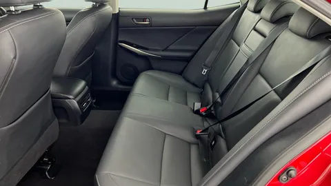 Thumbnail image for the Lexus Is 2.5 300h    E-CVT