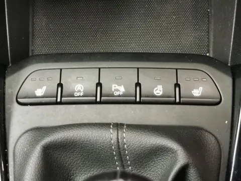 Thumbnail image for the Kia Stonic 1.0 T-GDi 4