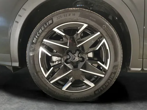 Thumbnail image for the Peugeot 3008 1.2 MHEV Allure    e-DSC