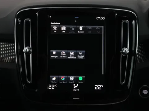 Thumbnail image for the Volvo XC40 1.5h T4 Recharge 10.7kWh R-Design   Plug-in